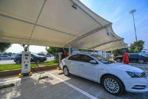 多家中企參與鋰資源爭(zhēng)奪:欲占領(lǐng)電動(dòng)汽車市場(chǎng)高地