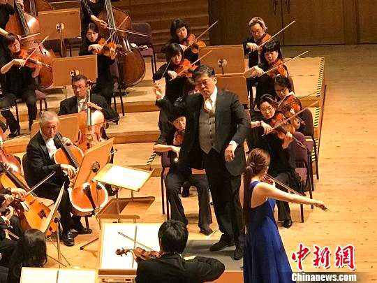 2017·东京爱乐交响乐团“太平之夜”音乐会26日晚在上海交响乐团音乐厅举行。　徐明睿 摄