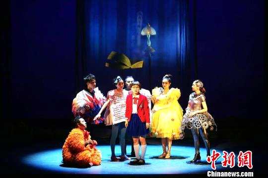 中国儿艺儿童剧《时间森林》改版后全新亮相