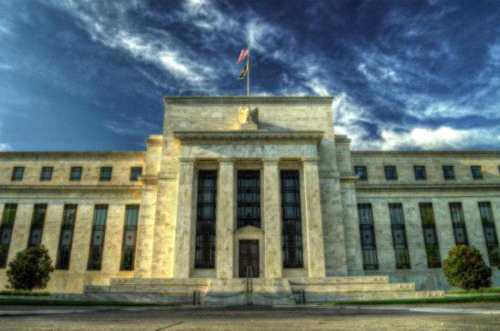美联储考虑改变货币政策基调：从“宽松”变为“中性或收紧”