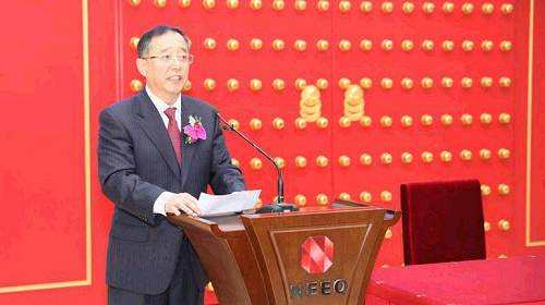 全國(guó)股轉(zhuǎn)公司總經(jīng)理李明發(fā)表講話