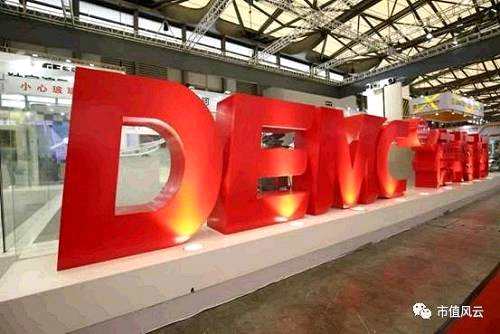 重要子公司——上海德梅柯是華昌達在2014年以6.3億元的價格收購的公司，德梅柯的業(yè)務主要是涉及汽車焊裝生產(chǎn)線用工業(yè)機器人成套設備，由此華昌達搭上了機器人概念，股價也毫無壓力得實現(xiàn)了翻倍的小目標。