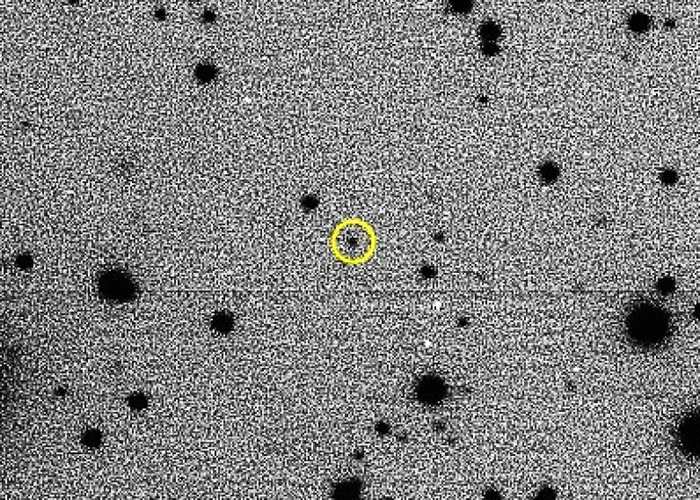 研究人员认为2015 BZ509（黄圈）可能来自其他星系。