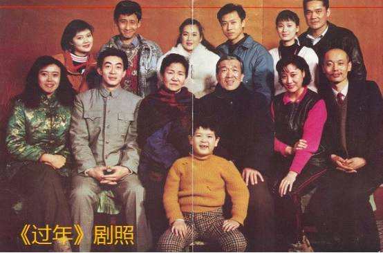 胡亚捷全家福:妻子是京剧演员,两人因戏生情,儿子帅气