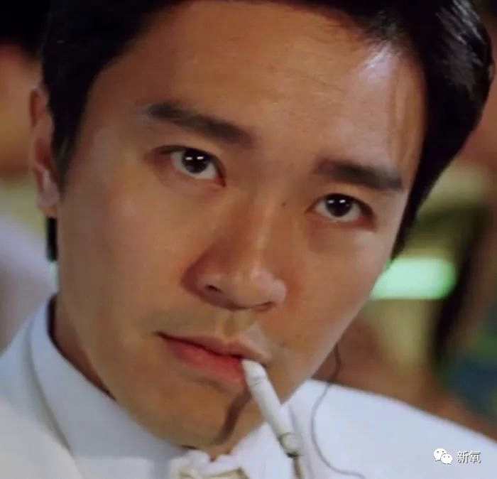 香港男星颜值巅峰!金城武古天乐都输给了最经典的他
