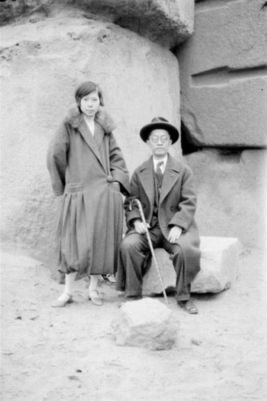 1928年胡汉民与其女儿胡木兰合影广府女权运动的成果美国华人陈福霖