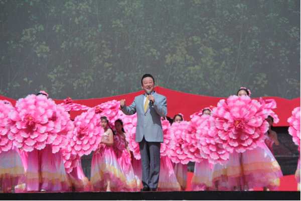 着名导演刘玮受邀担任青海省第三届丝路花儿艺术节开幕式总导演