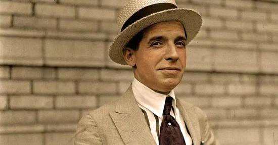 Charles Ponzi，1920年