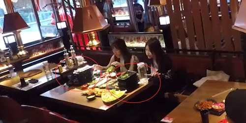 吃货美少女大闹烤肉店 1小时狂吃45盘吓坏社会哥