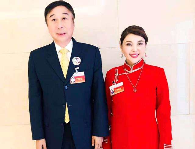 中国文艺志愿者协会第二次全国代表大会在京召开，乌兰图雅连续二届当选为协会理事