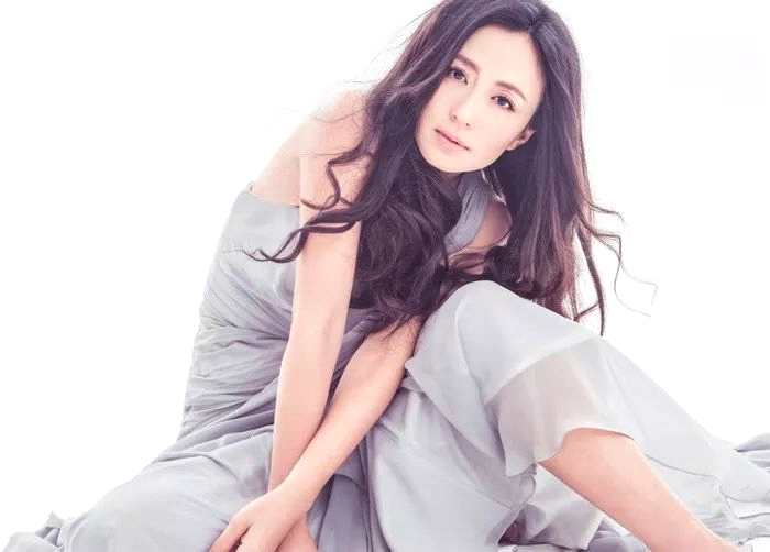 宋林静个人照片,