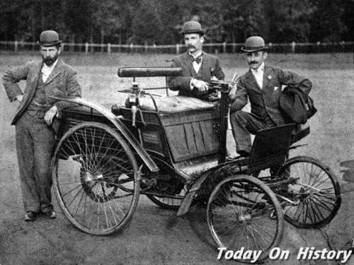 卡尔·本茨发明的第一部汽车