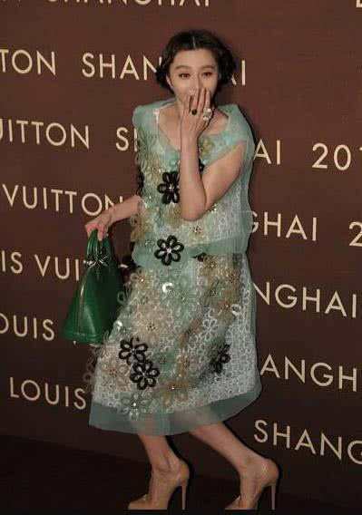 范冰冰近期新消息 393f810449194ada975dcad8eac89cb9.png