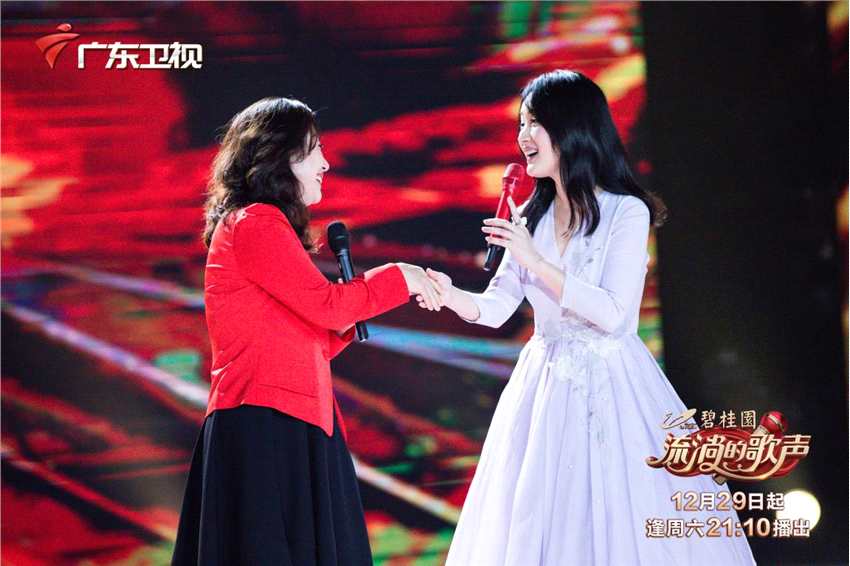 杨钰莹李春波在《流淌的歌声》自曝心路引热议