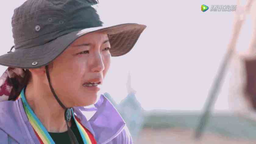 火箭少女徒步撒哈拉，杨超越竟因没辣椒白米饭吃就哭喊要回国！