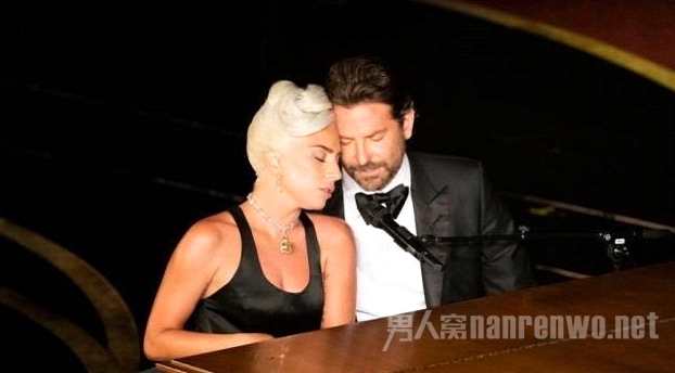 Lady Gaga和库珀