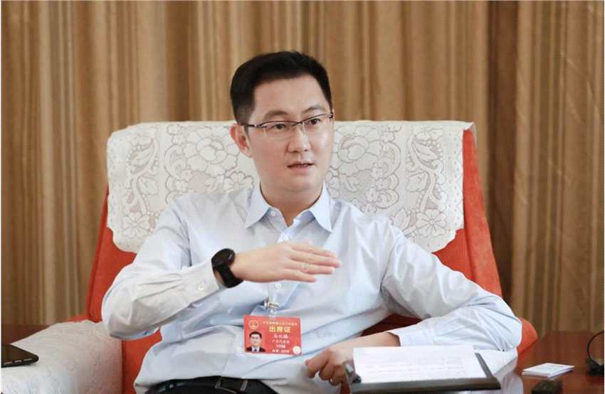 全國人大代表、騰訊董事會主席兼首席執(zhí)行官馬化騰今年帶來七項(xiàng)建議，涵蓋產(chǎn)業(yè)互聯(lián)網(wǎng)、基礎(chǔ)科學(xué)、科技向善、未成年網(wǎng)絡(luò)保護(hù)、粵港澳大灣區(qū)、穩(wěn)定就業(yè)、國家公園等。