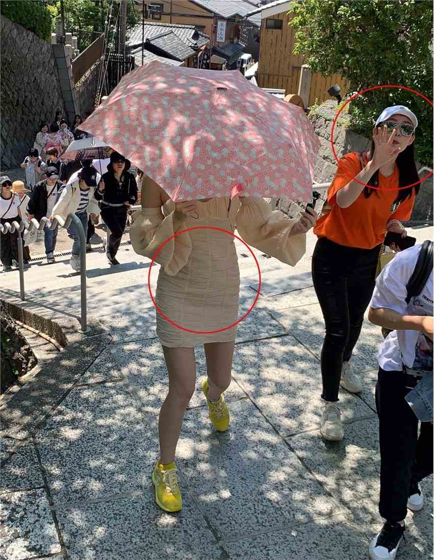 古力娜扎日本旅游被偶遇 一身孕味露长腿打扮很贵妇怎么回事