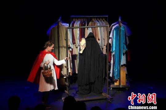 第九届中国儿童戏剧节迎首轮观演热公益活动献爱心