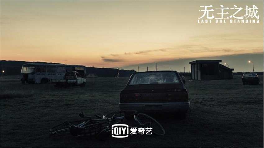 靠心理学上位？《无主之城》凌驾傻白甜突围暑期档
