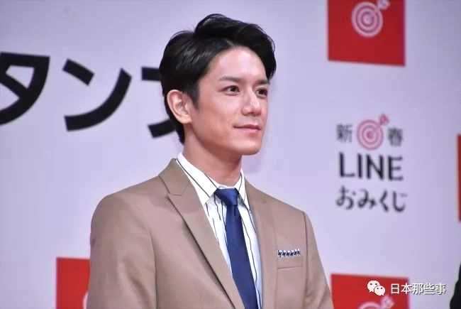 专注幕后,并担任了"杰尼斯island"社长的泷泽秀明