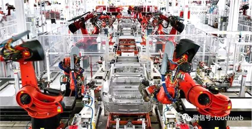 最近有消息稱，特斯拉與多家中國銀行達(dá)成協(xié)議，后者將為特斯拉提供100億元（約14億美元）的五年期貸款，一部分用于償還之前的35億元貸款，其余用于發(fā)展上海超級工廠和中國業(yè)務(wù)。