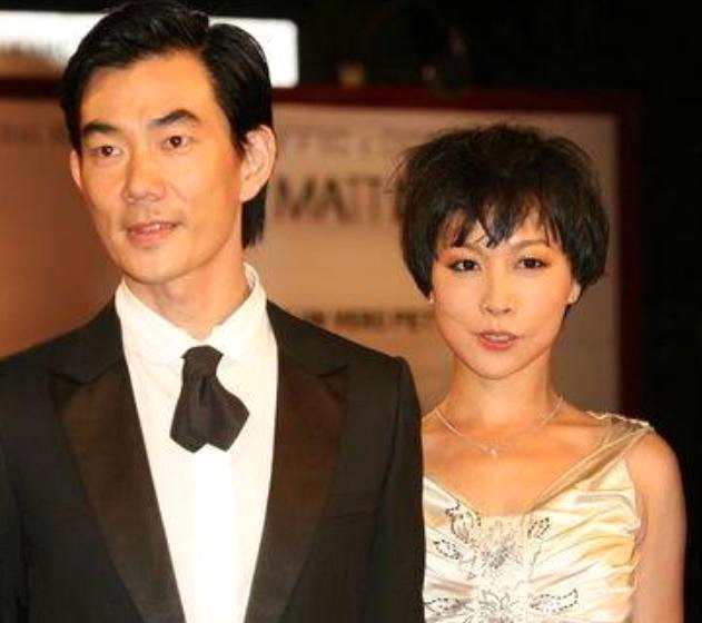 任贤齐老婆图片简介 54946475ae5e4cd9831595a85329051c.png