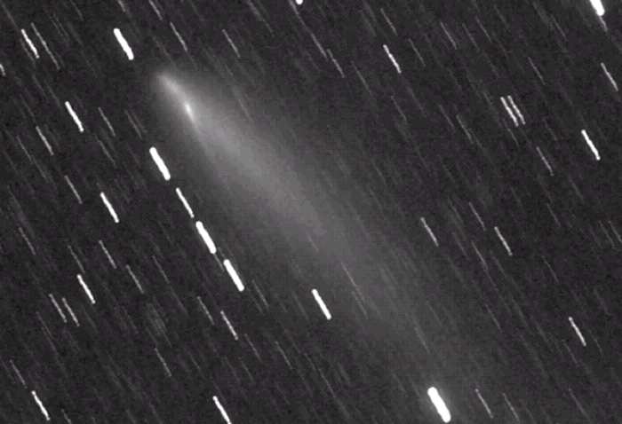 新发现的彗星Atlas（C/2019 Y4）分裂后仍在太阳系内部巡游