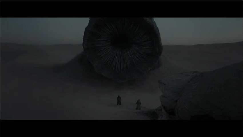 科幻大片《沙丘》中文预告发布 沙丘宏大苍凉沙虫亮相
