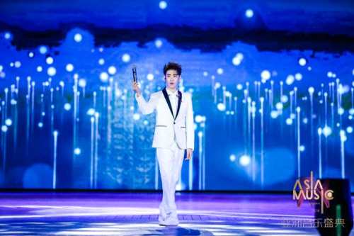 2020亚洲音乐盛典圆满落幕，众星欢聚深圳之窗