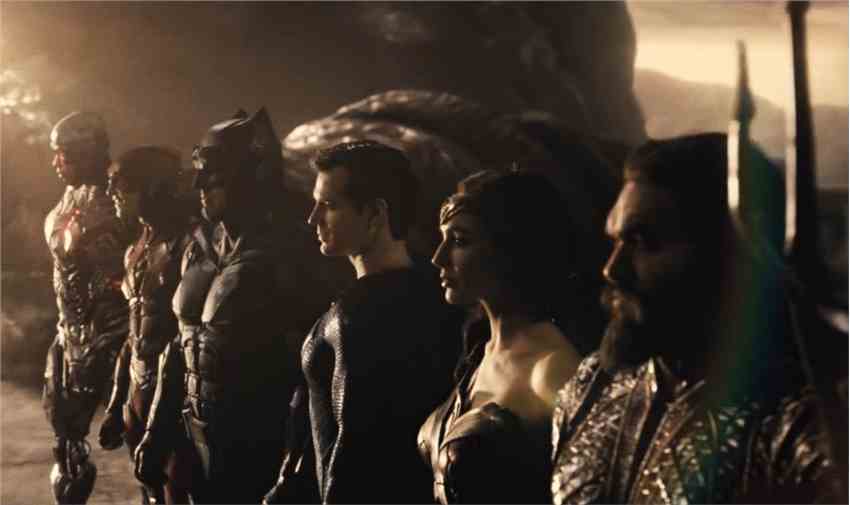 《正义联盟》钢骨演员宣布将不再与DC影业总裁合作