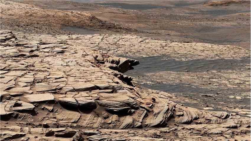 火星岩石中的强碳信号是否表明可能存在生物活动