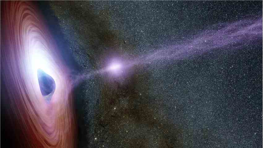 超级计算机模拟实验揭示来自超大质量黑洞奇怪耀斑的起源