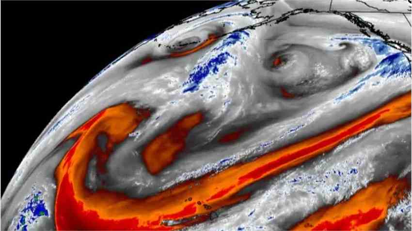 美国国家海洋和大气管理局NOAA的GOES-West卫星图像：地球看起来像带着邪恶的笑容