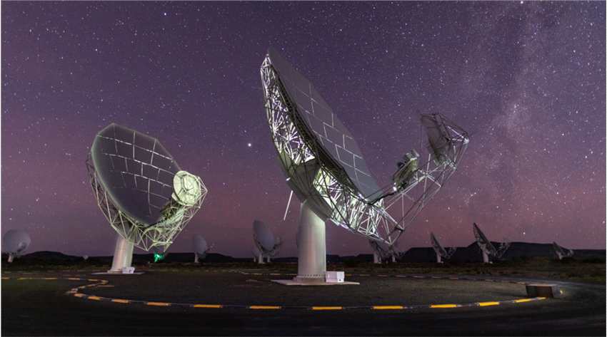 天文学家在望远镜的帮助下找到可能是迄今为止最亮的脉冲星PSR J0523-7125