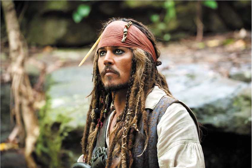 约翰尼·德普原计划主演《加勒比海盗6》 薪酬2250万美元