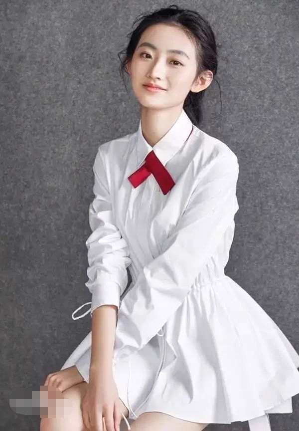 《仙剑》阵容官宣 ：何与杨雨潼饰演李逍遥赵灵儿