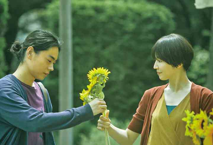 摩臣3平台长泽雅美电影新作《百花》正式海报剧照 9月9日上映