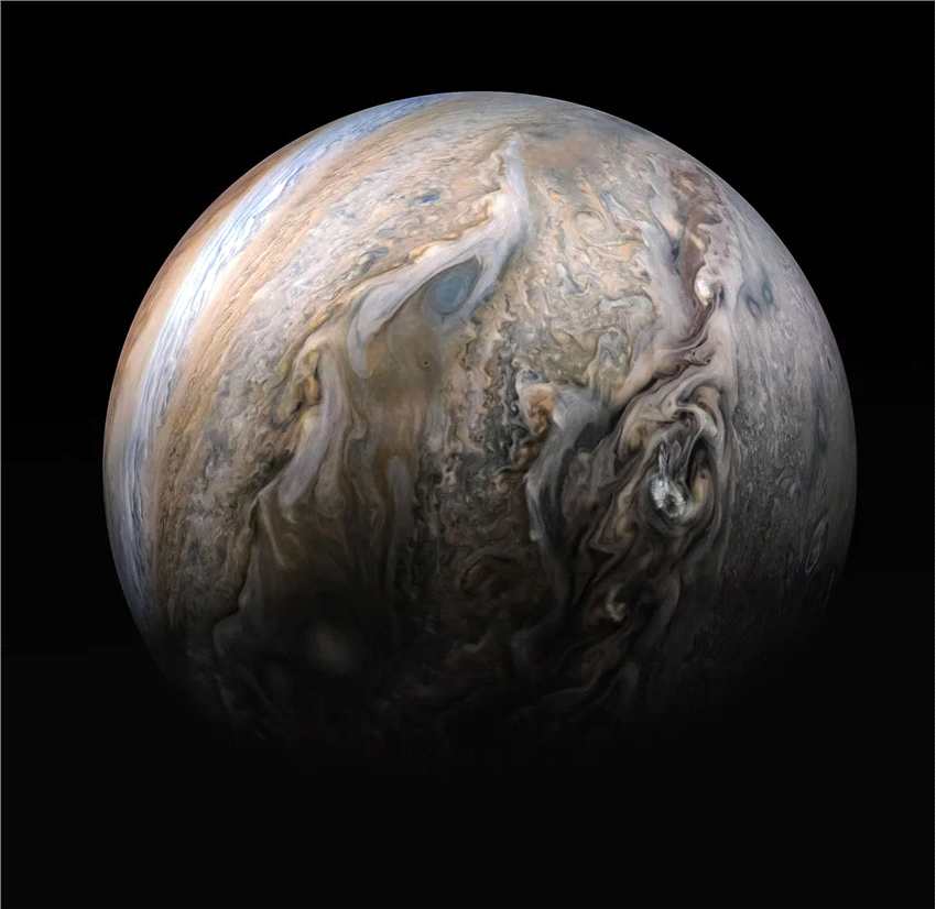 NASA朱诺号的JunoCam仪器在木星北极附近拍摄到水彩风暴