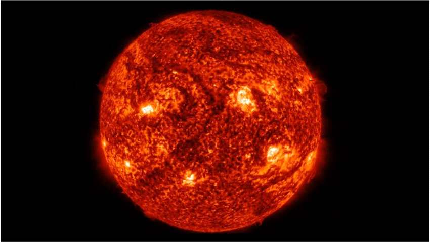 太阳爆发两次日冕物质抛射 极光可能会到达南至纽约的地区