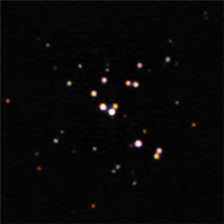 天文学家获得有史以来最清晰的最重恒星R136a1影像