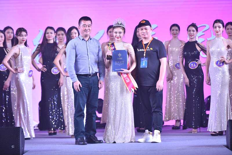 福建姑娘杨薪玉夺冠，2020世界旅游文化小姐中国总决赛完美收官！