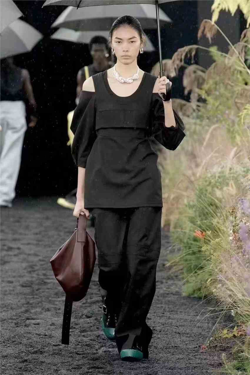 刘冰冰实力演绎Dior，国际时装周再创佳绩