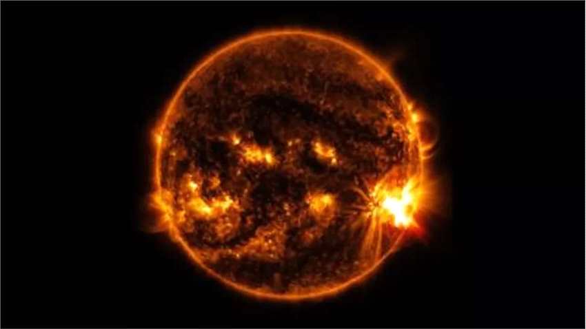 太阳上微小而明亮的闪光可以帮助科学家预测太阳耀斑