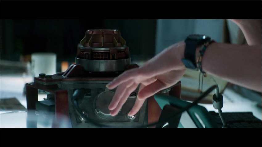 《蚁人3：量子狂潮》全新预告公布 2月17日上映