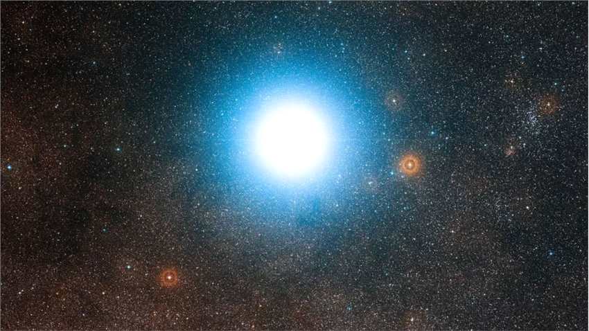 半人马座阿尔法星：除太阳之外离地球最近的恒星