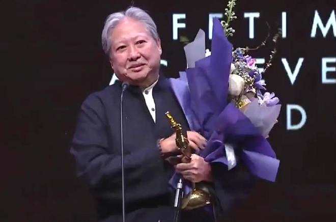 洪金宝获第16届亚洲电影大奖终身成就奖 现场哽