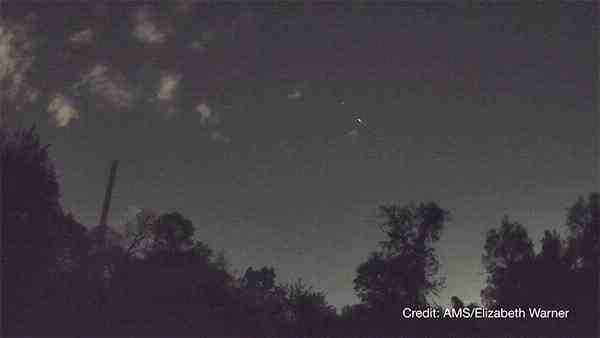 厄塔宝瓶座流星雨爆发 在5月4-5日晚上达到高峰