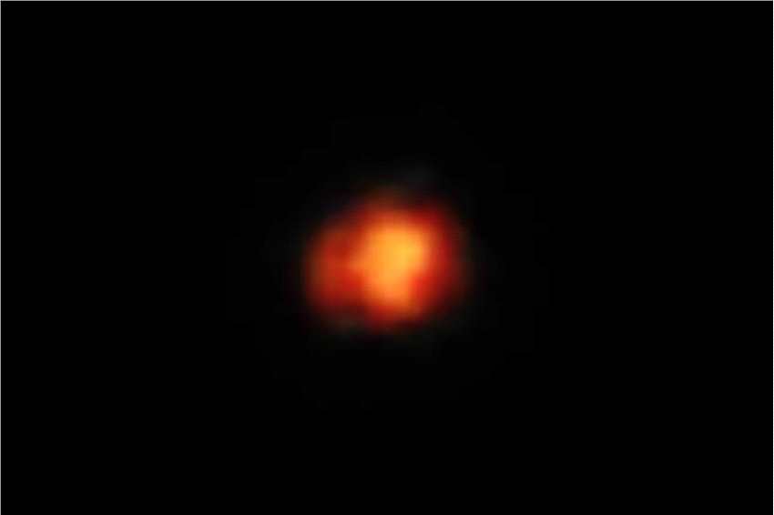 天文学家确认梅西的星系是最早被观测到的星系之一
