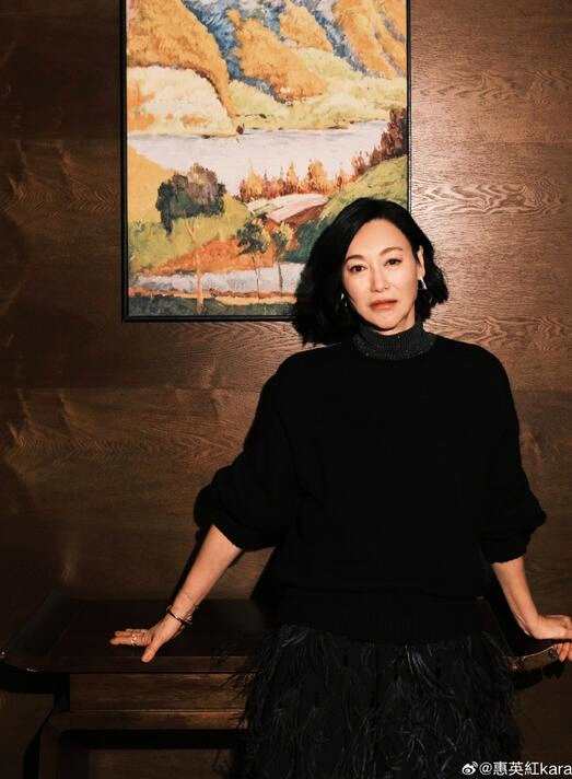 惠英红辟谣 回应《风月不相关》争议